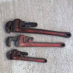 Pipe Wrench Set