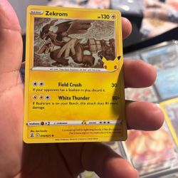Pokemon Card: Zekrom 