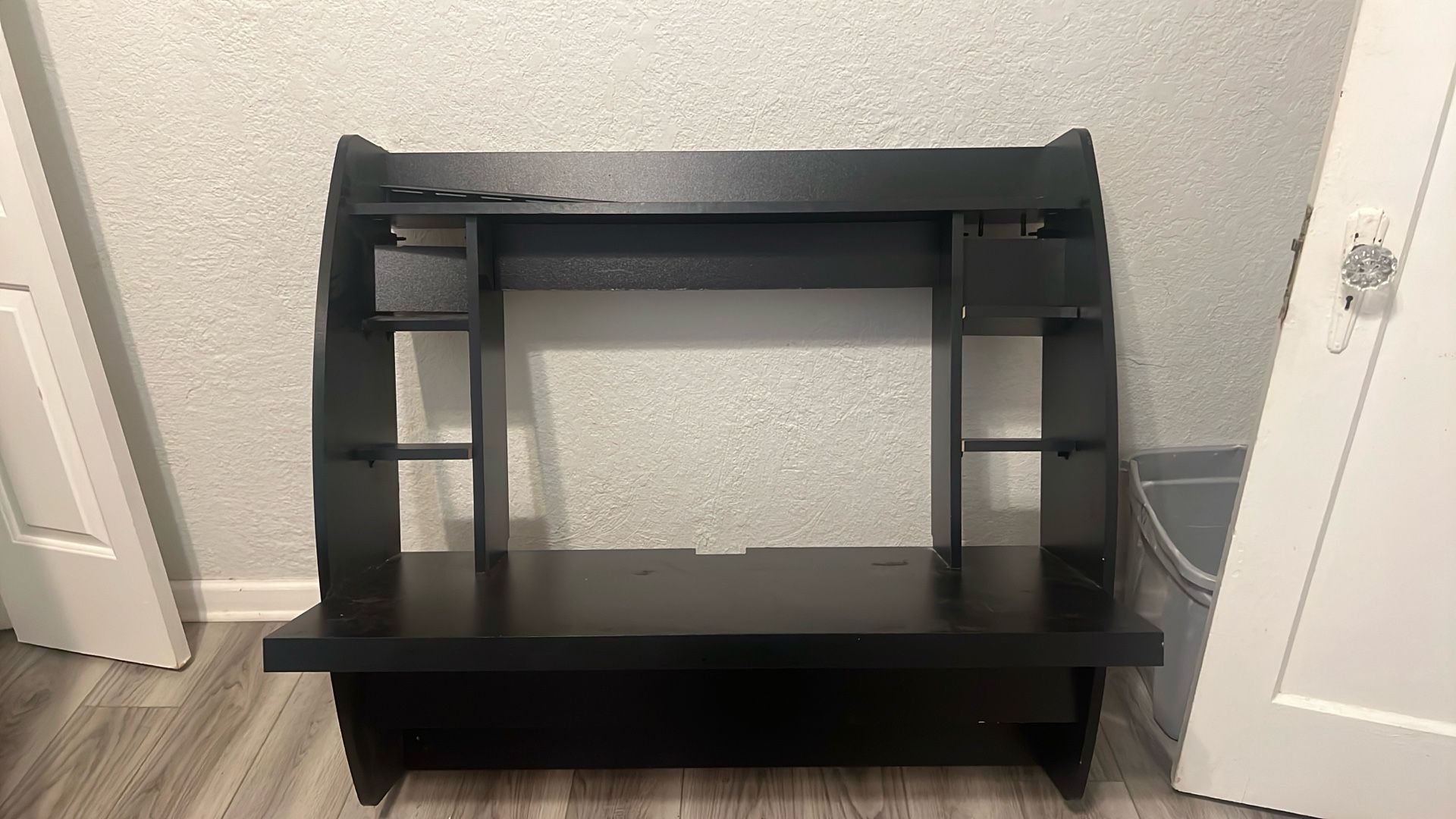 Wall Hanging Desk