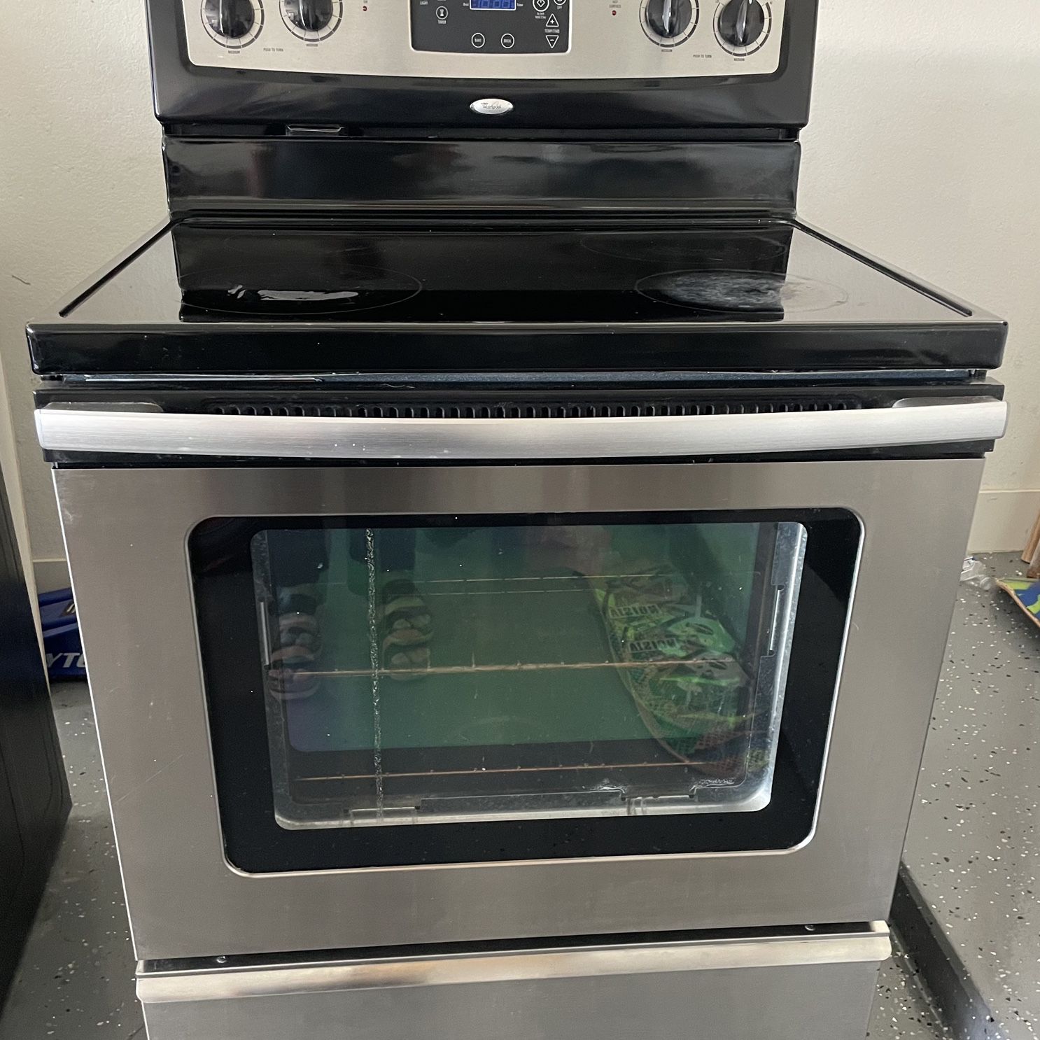 Whirlpool Stainless Steel Electric Range Stove/Oven