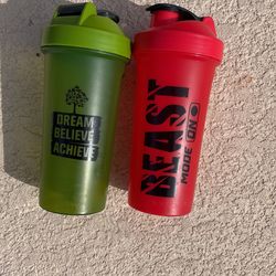 Shaker Bottles 