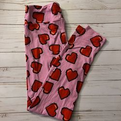 Valentine Lularoe Leggings