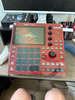 Akai Professional MPC One+
