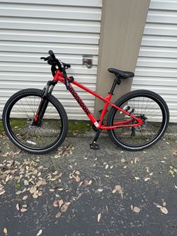Mountain Bike Mongoose Switch Back Comp