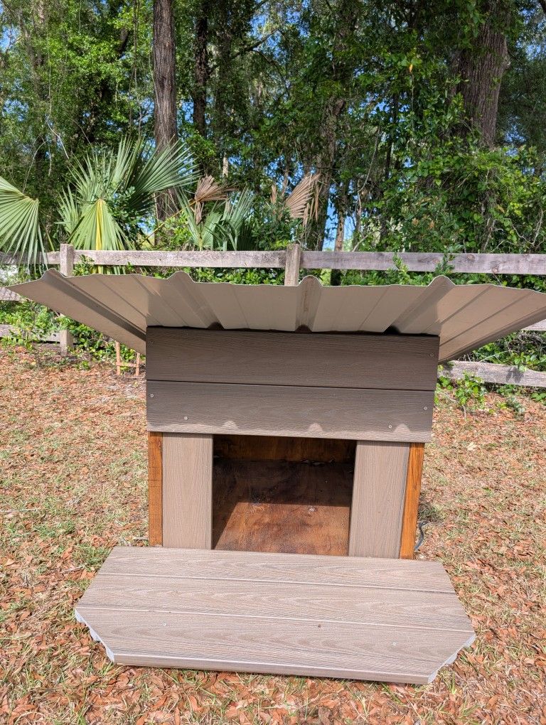 Dog House