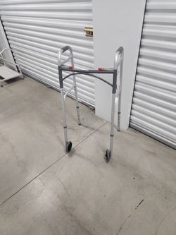  Aluminium Folding Walker for Adults with Height Adjustable Legs, 300 lb Weight Capacity 40 " High