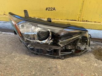 2016-2018 SCION IM RH HEADLIGHT OEM