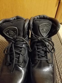 Boys Boots size 8