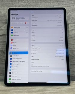 iPad Pro 6th Gen 12.9" Unlocked  (A1D018778)