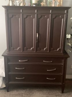 Bedroom set queen