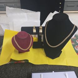 His And Hers Valentines Set