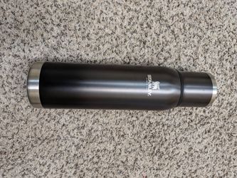 Stanley on the go bottle 1.4qt