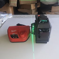 Milwaukee 360 /3plane Laser /12v