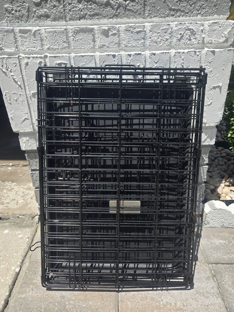 Top Paw® Single Door Folding Wire Dog Crate