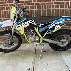 Dirt Bike 230cc