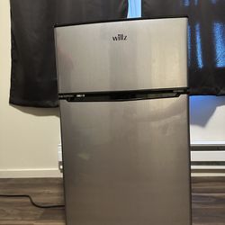 Willz mini fridge/freezer