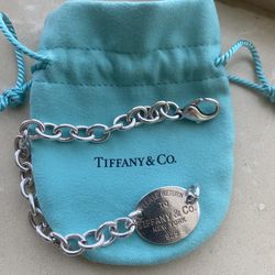 Vintage Retired Oval Please Return To Tiffany & Co 925 Bracelet 
