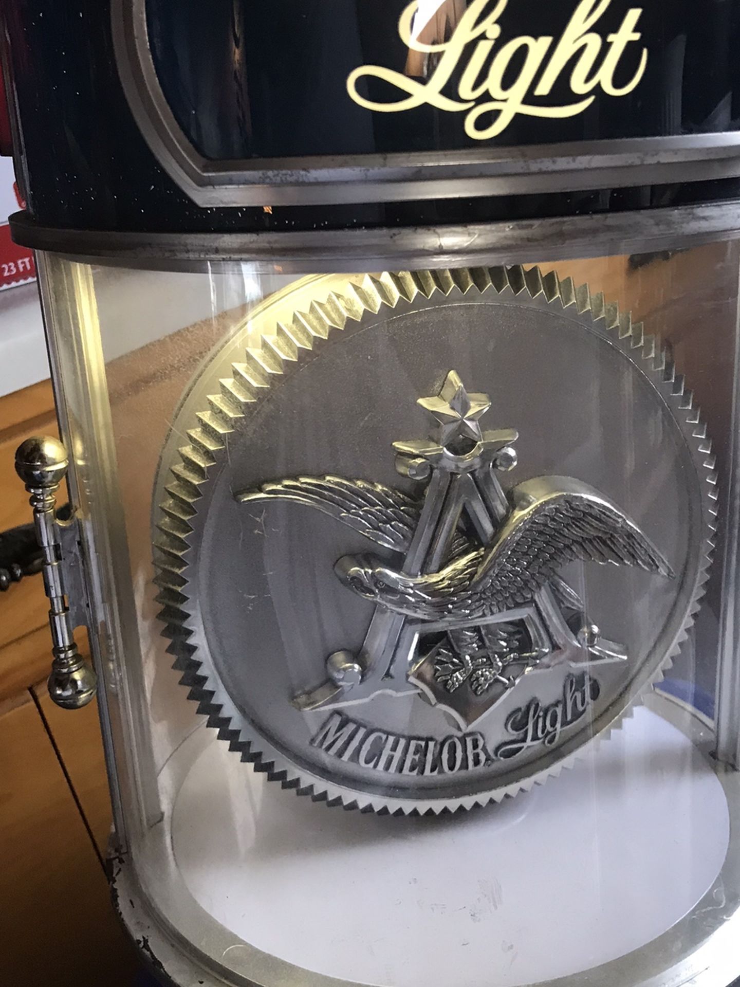 Michelob Lite Hanging Medallion Clock Beer Light