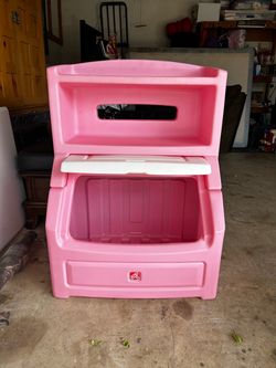 Step 2 toybin/ book shelf