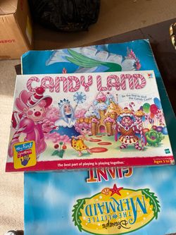 Candy Land Board Game by Milton Bradley