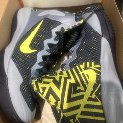 Nike Zoom Hyperenforcer XD Men’s Size 8.5 Blue