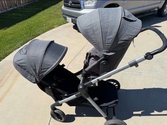 Evenflo Pivot Xpand Modular Travel System with SafeMax Infant Car Seat