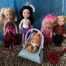 Barbies - Chelsea, Kelly And Krissy 