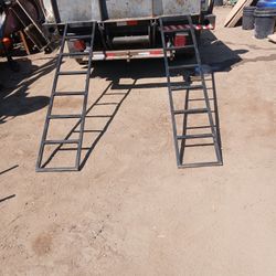 ( SOLID  TRAILER  RAMPS!