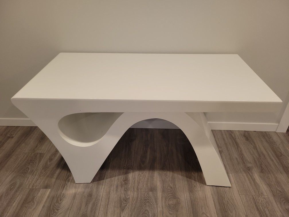 White Desk