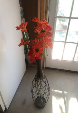 Iron flower pot