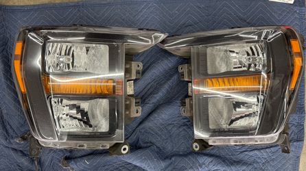 2023 f150 factory XL OEM head lights ,