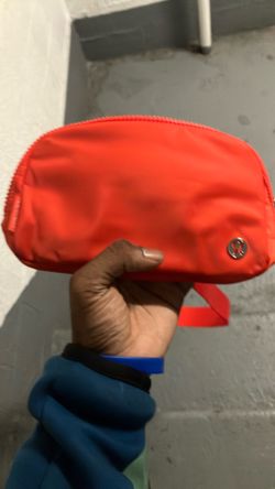 Lululemon belt bag