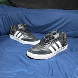 Adidas Tyshawn