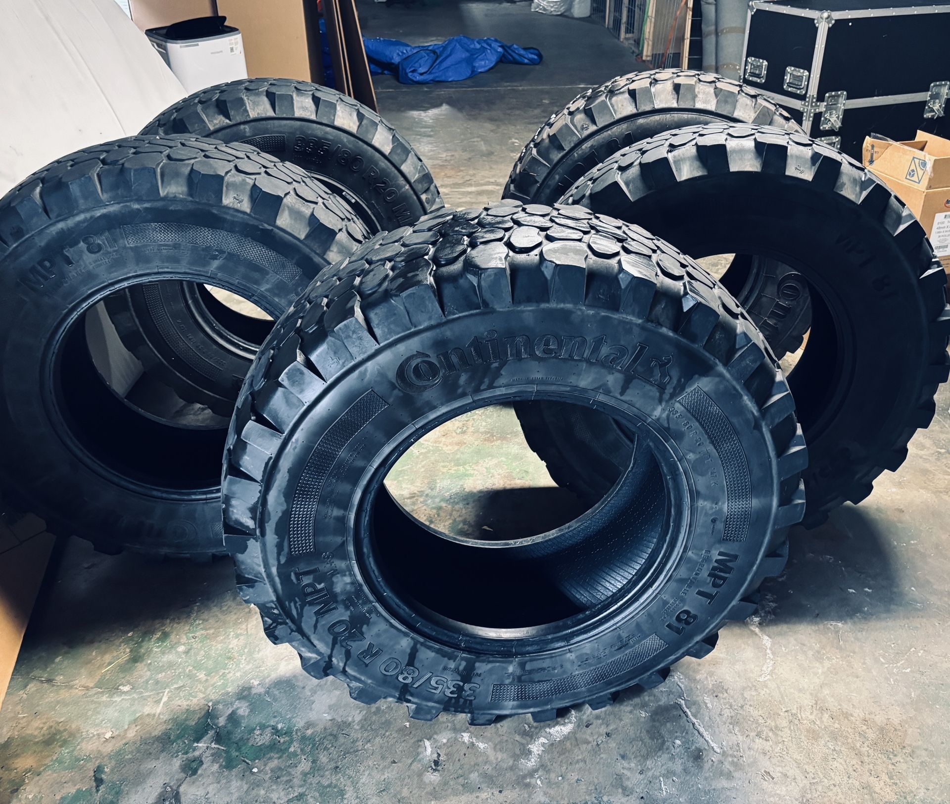 Set Of 5 Continental MPT 81 335/80R-20 Tires