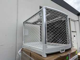 Dog crate for sale