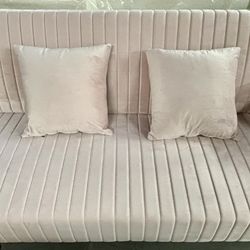 Chic Pink Velvet Sofa - BLACK FRIDAY SALE! FREE DELIVERY!