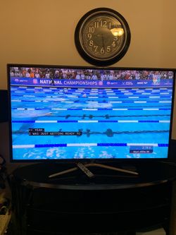 Samsung TV “52 In
