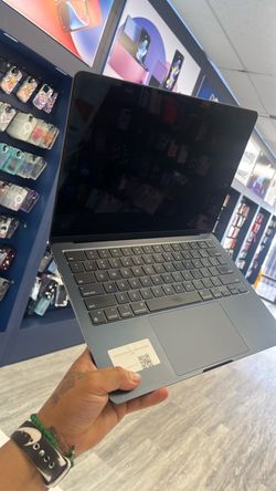 MacBook Air M2 8ram 512gb 2022