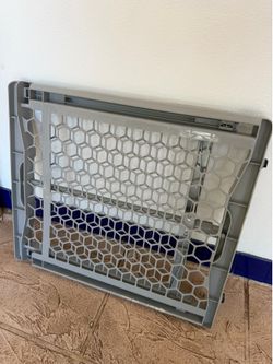 Baby gate