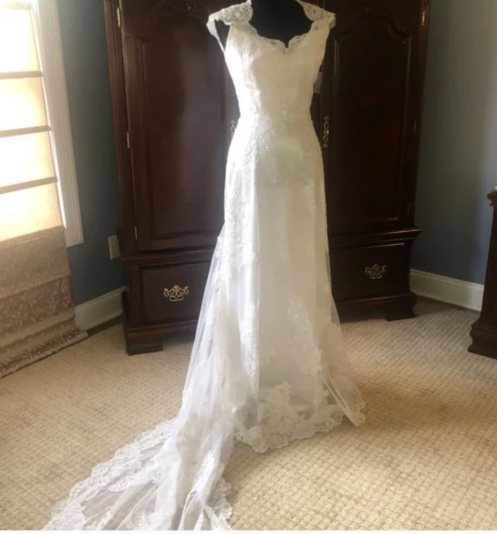 New Vintage Inspired Wedding Gown Intricate Lace Size 6