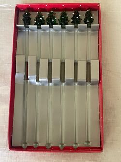 Boxed set of 6 HR Mason glass Christmas tree cocktail stirrers. Each Roughly 8” long