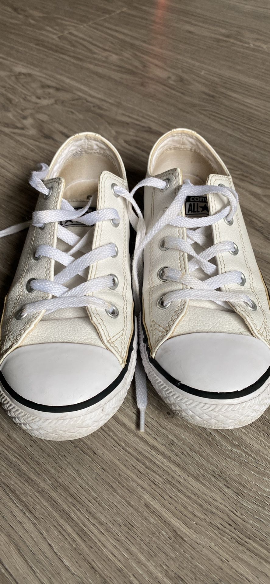 Converse Girls Size 3 Leather Shoes