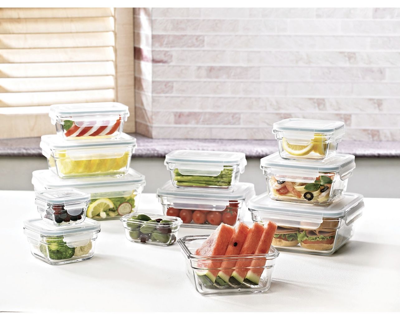 Member's Mark 24-Piece Glass Food Storage Set by Glasslock