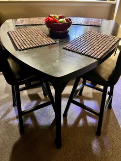 Black Counter Height Dining Table with Chairs