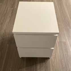 IKEA MALM White 2-Drawer Nightstand / Bedside Table