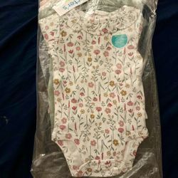 Carter’s Long sleeve Bodysuit 4 Set 0-3M