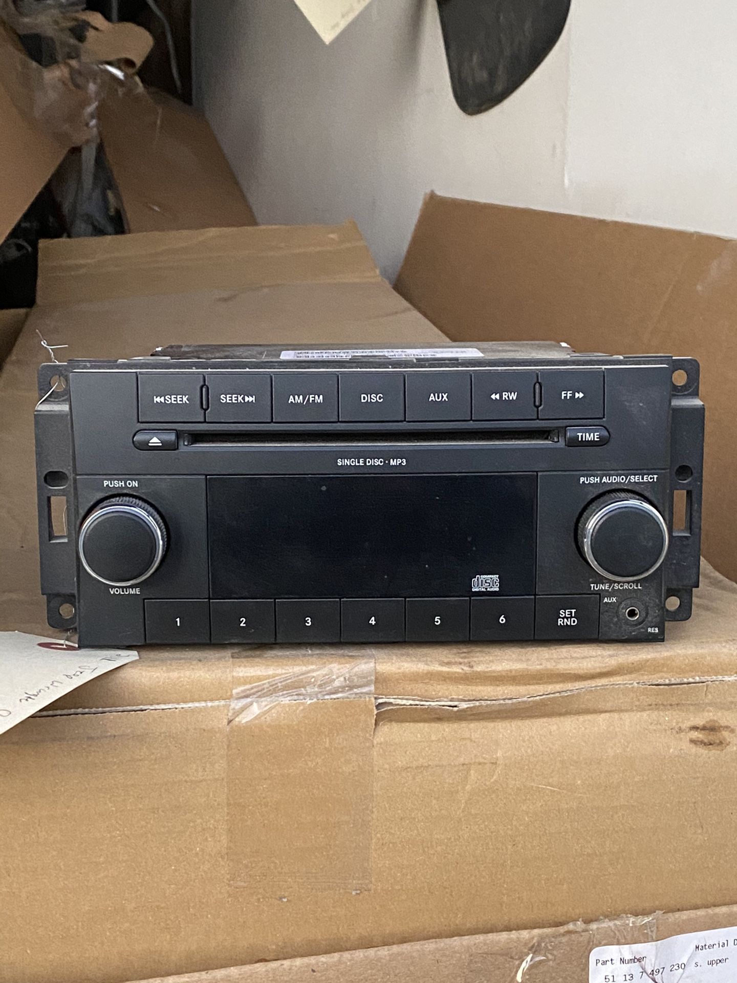 OEM 2011 JEEP WRANGLER HEAD UNIT