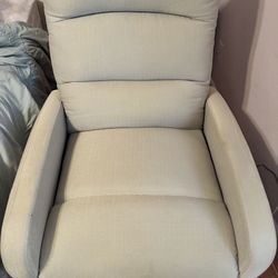 Nice Clean Smoke Free Chair Fully Functional 