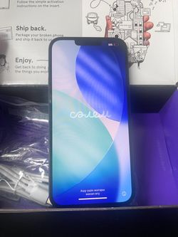Apple iPhone 14 Plus in Midnight Blue