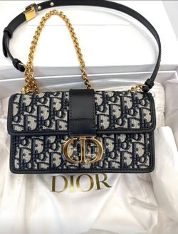 DIOR 30 Montaigne Montaigne Embroidered Old Flower Full Print Adjustable Detachable Chain Flip Opening and Closing Fabric Chain Bag (221)22